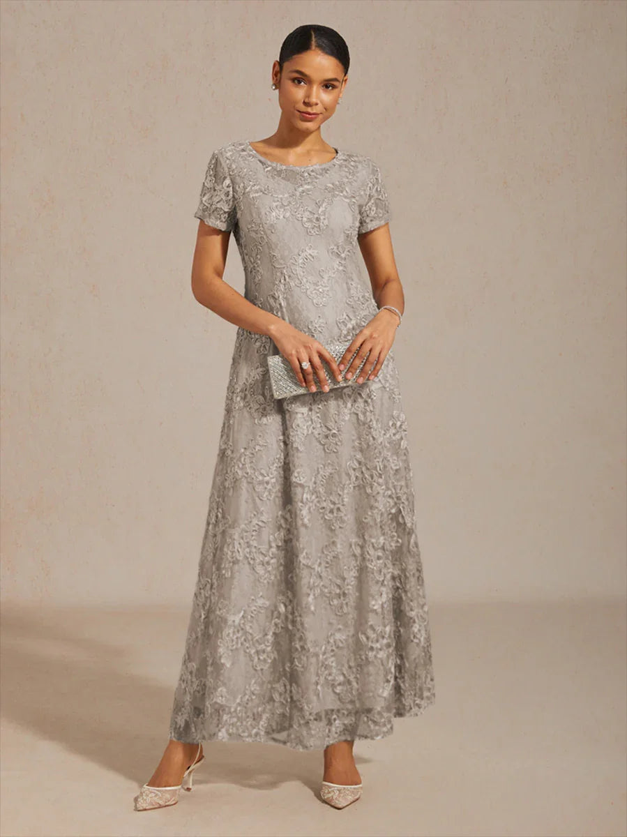 Robes A-Line en dentelle avec des décorations de paillettes