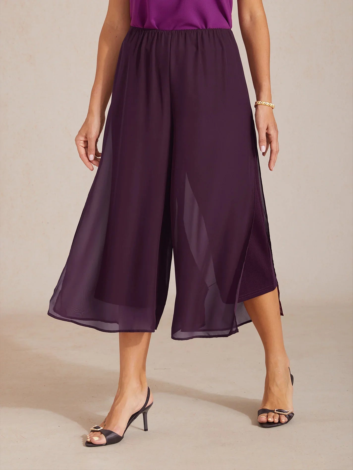 Pantalons droits courts avec une couche de chiffon
