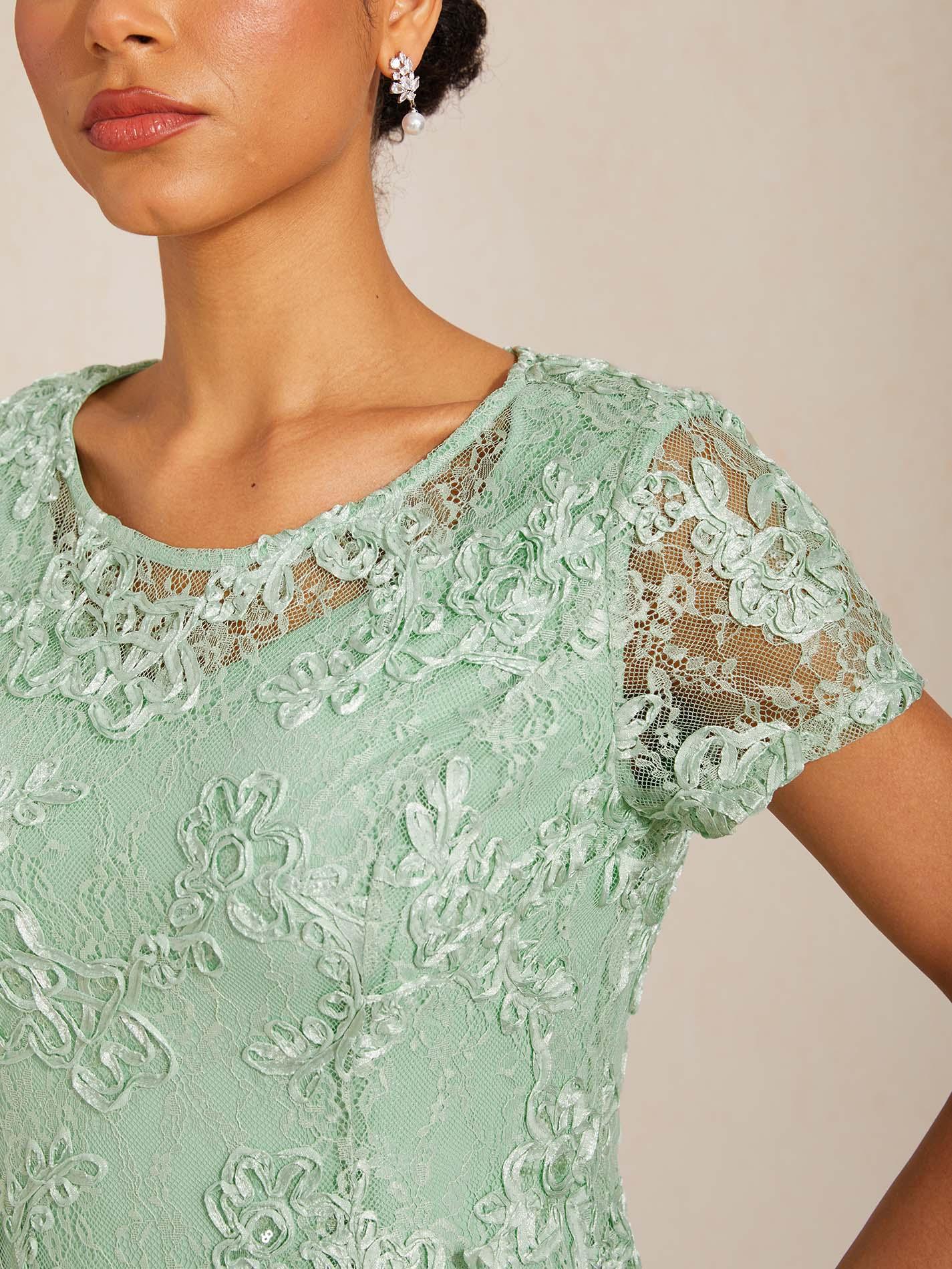 Robes A-Line en dentelle avec décorations en sequins