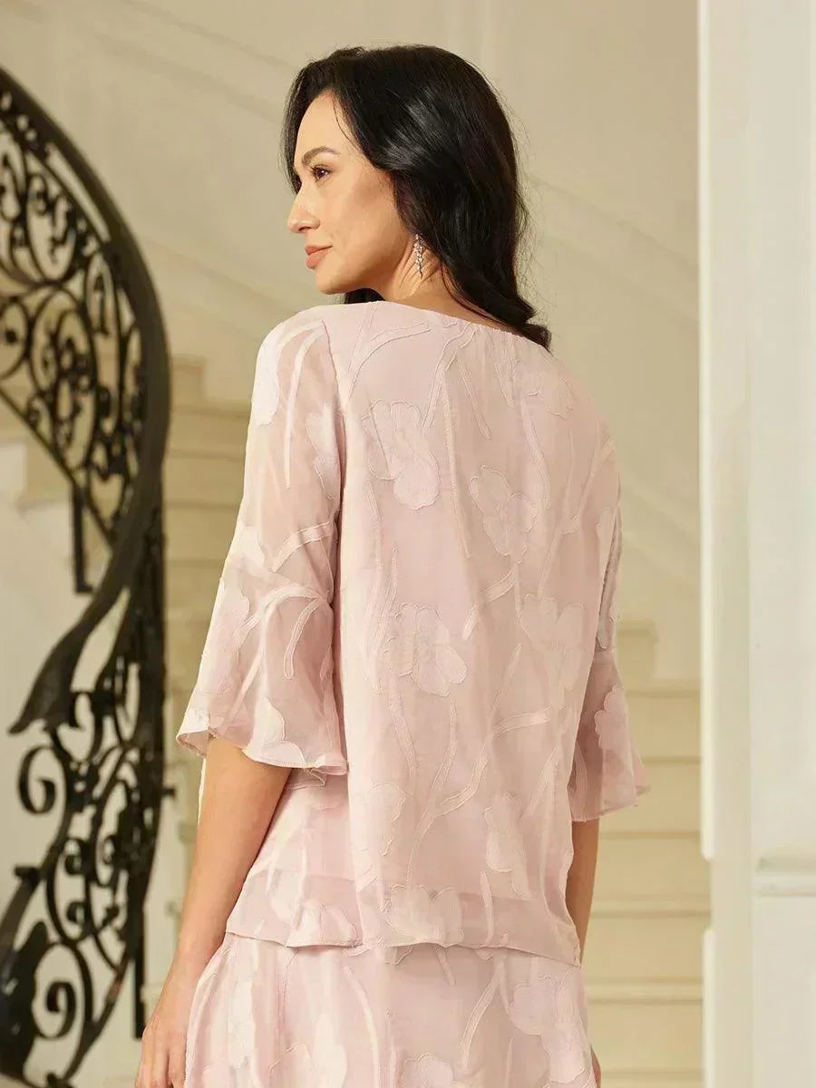 Blouse en chiffon avec des bords asymétriques