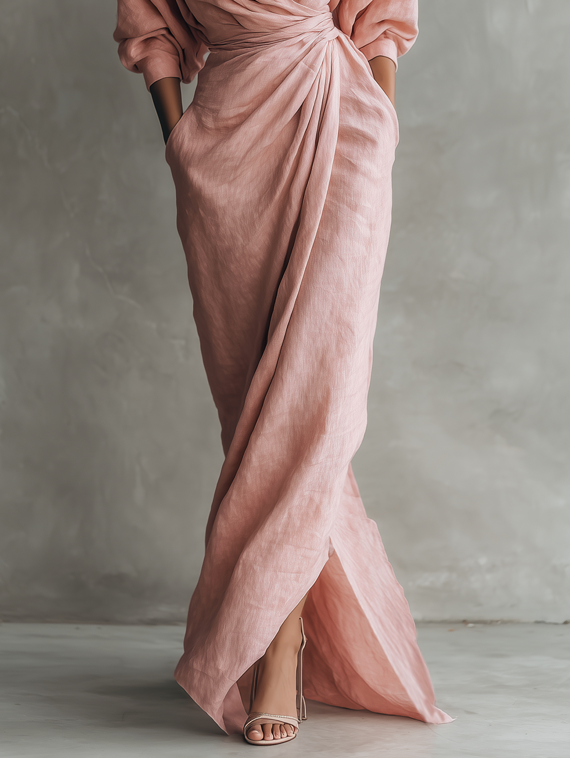 Robe longue minimaliste rose avec col en V en lin pour femmes