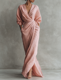 Robe maxi pour femmes en rose minimaliste avec col en V