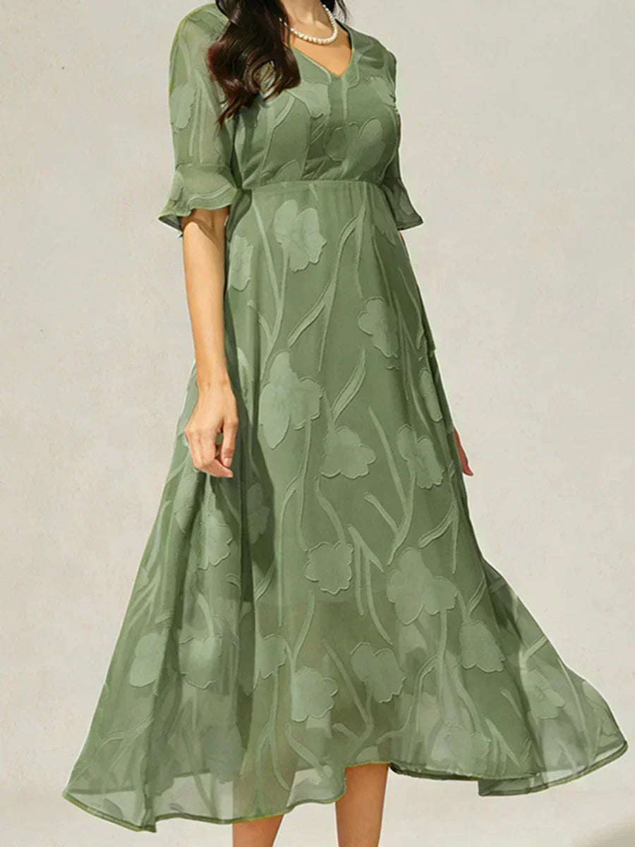 Robes maxi en dentelle avec traîne