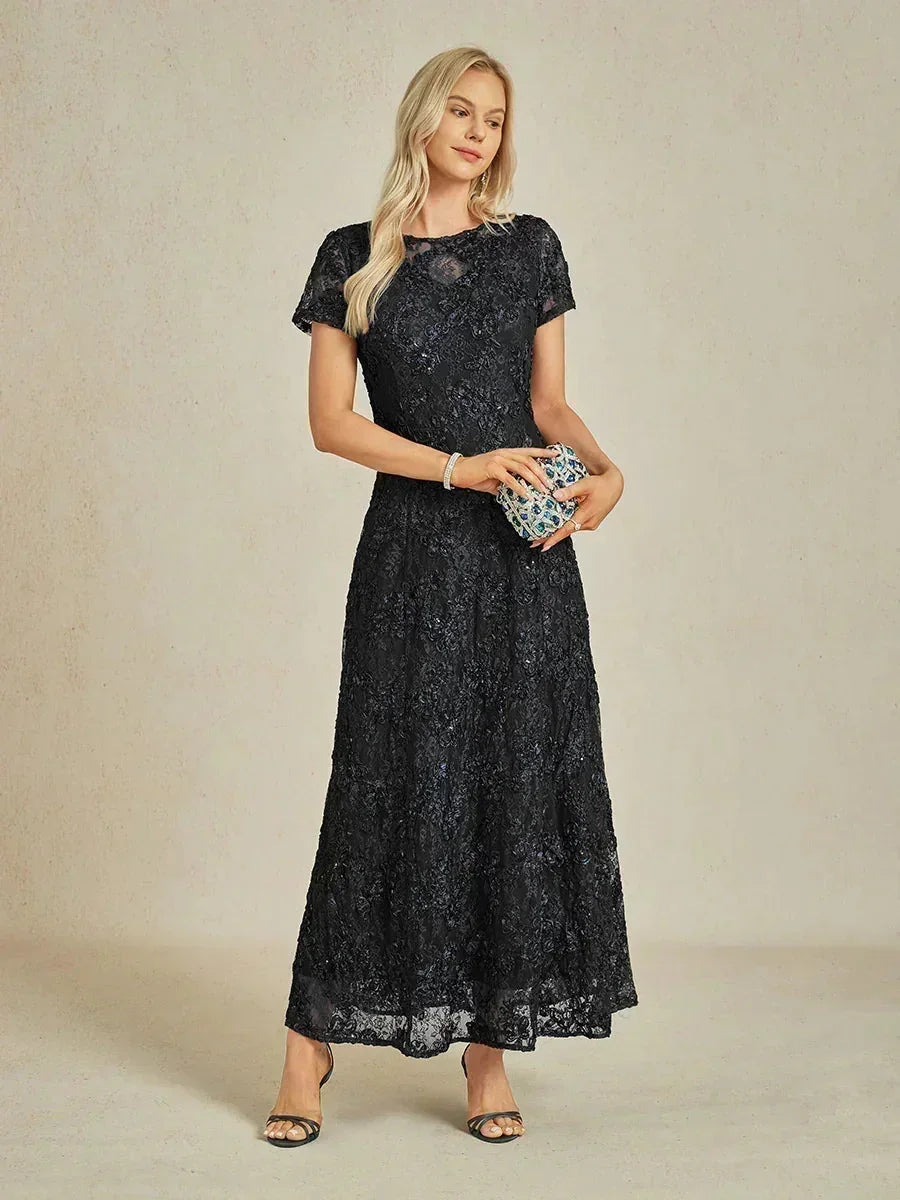 Robes A-Line en dentelle avec des décorations de paillettes