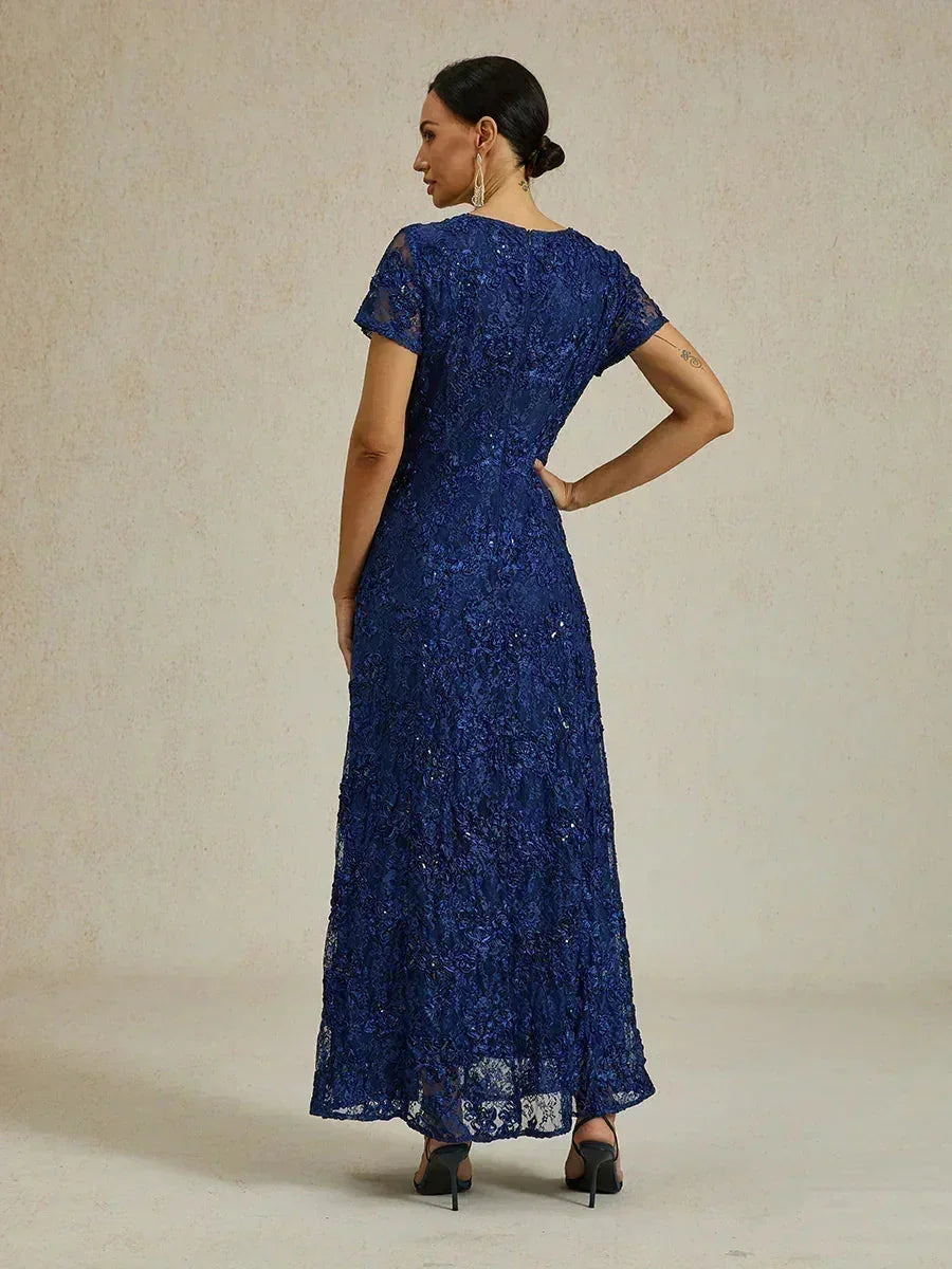 Robes A-Line en dentelle avec ornements en sequins