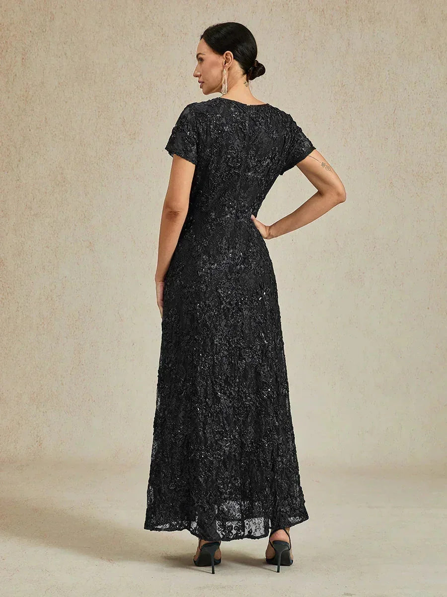 Robes A-Line en dentelle avec ornements en sequins