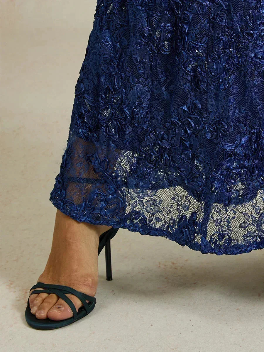 Robes A-Line en dentelle avec des décorations de paillettes