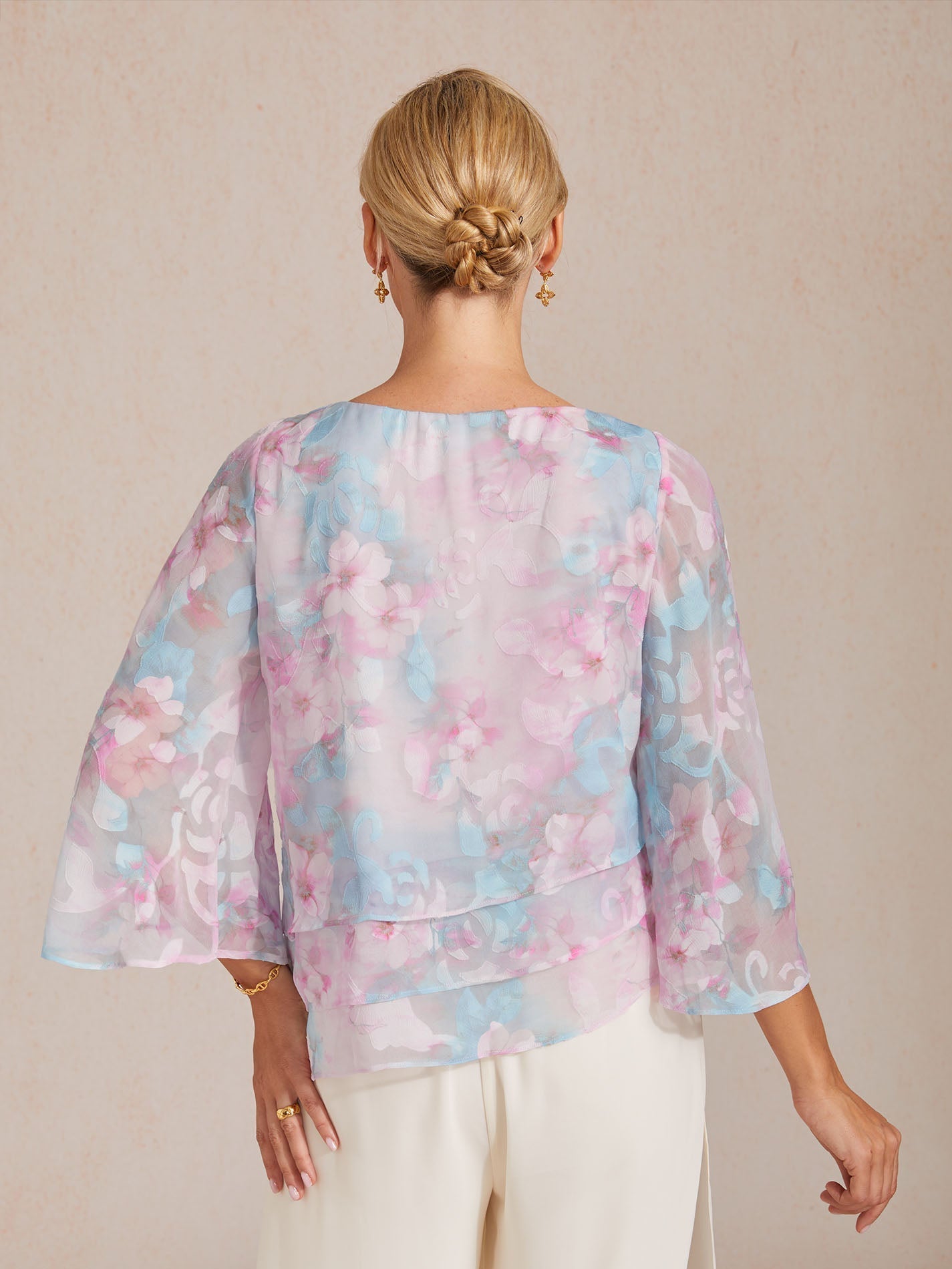 Chemisier en chiffon avec dentelle et motif floral