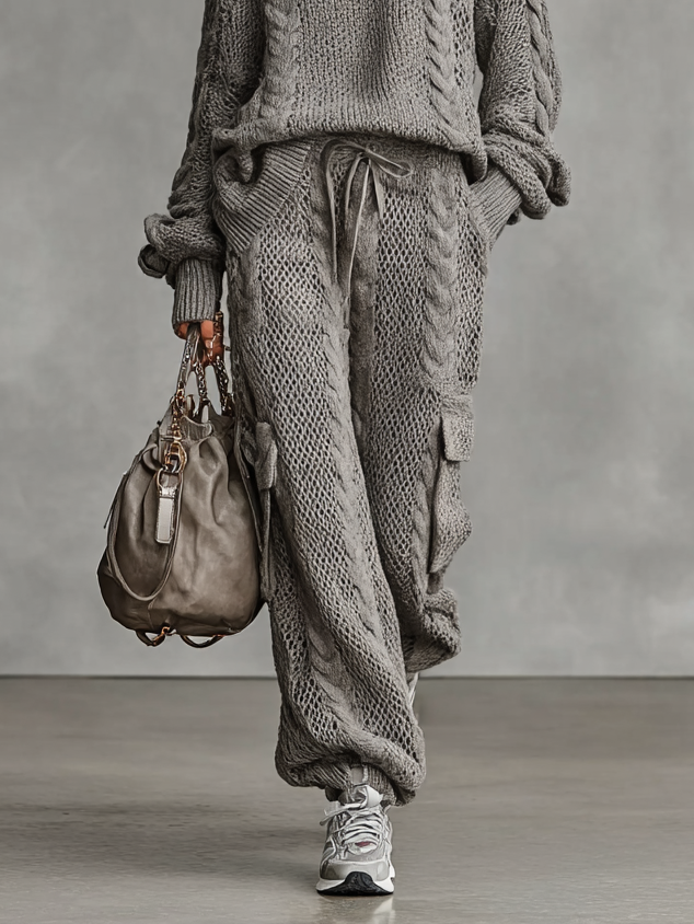 Ensemble de pantalon cargo et de pull de randonnée à col montant pour femmes MDA0958I2Y
