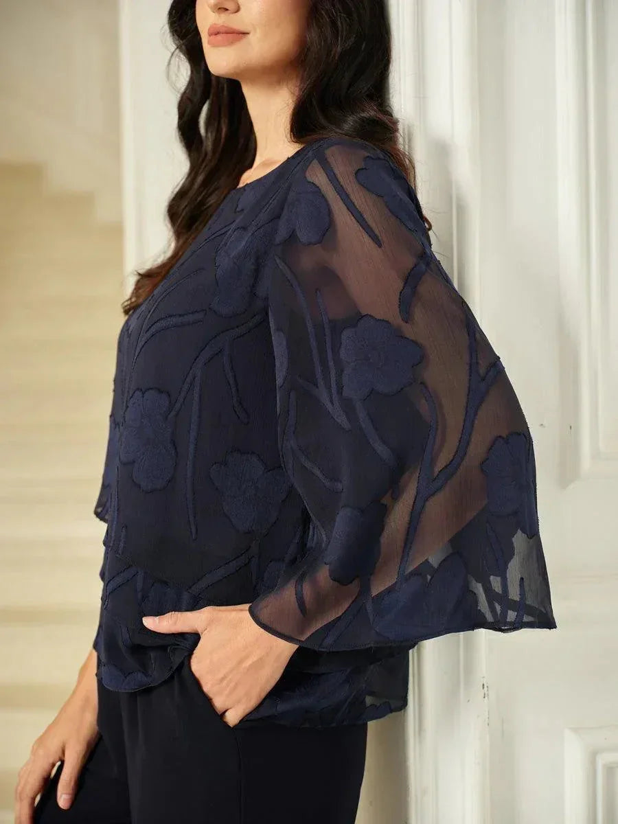 Chemise en soie à couches avec fleurs