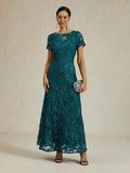 Robes A-Line en dentelle avec ornements en sequins