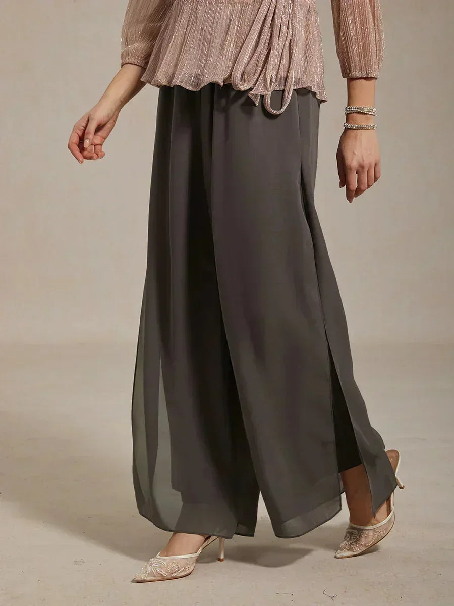 Pantalons à jambes droites avec une couche de chiffon découpée