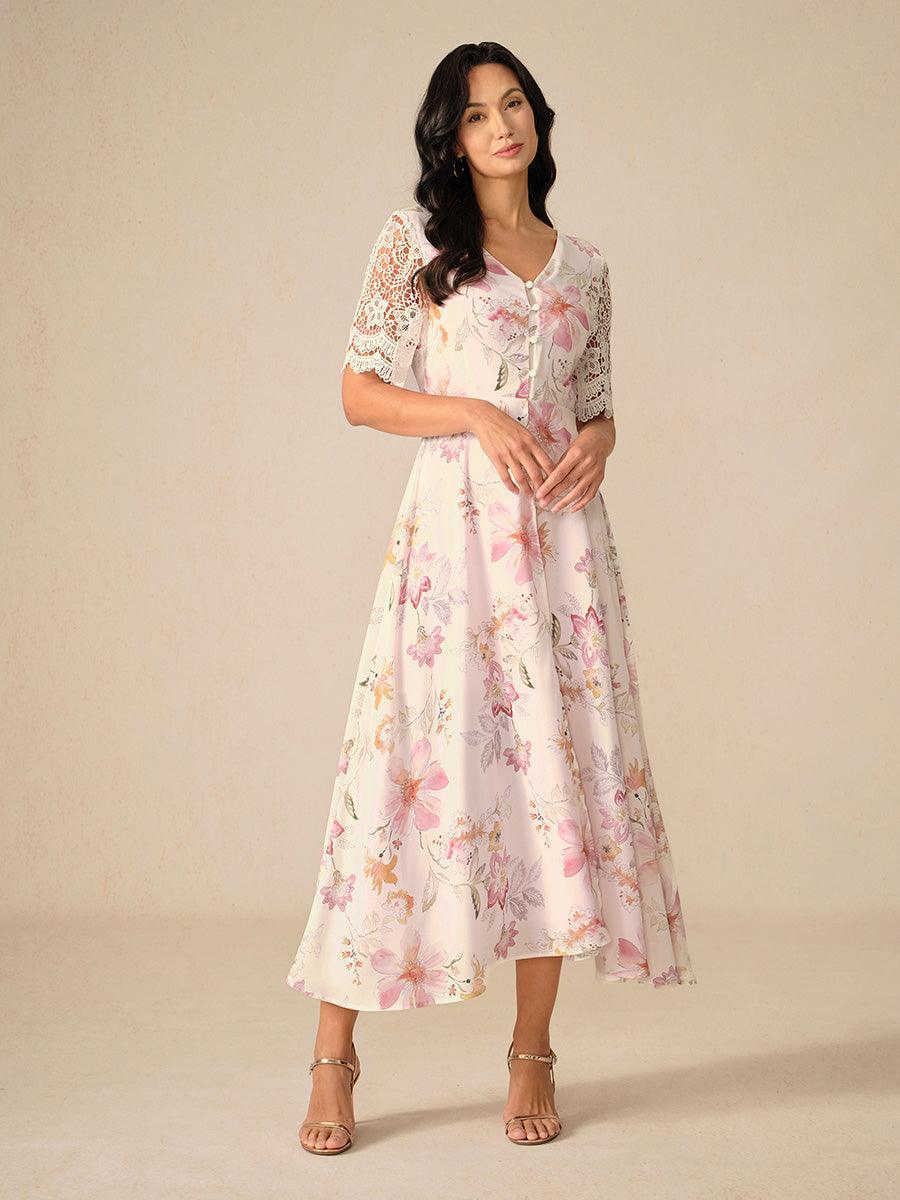 Robe A-Line en chiffon fleuri avec manches en dentelle