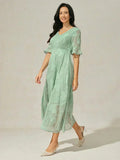 Robes maxi en dentelle avec traîne