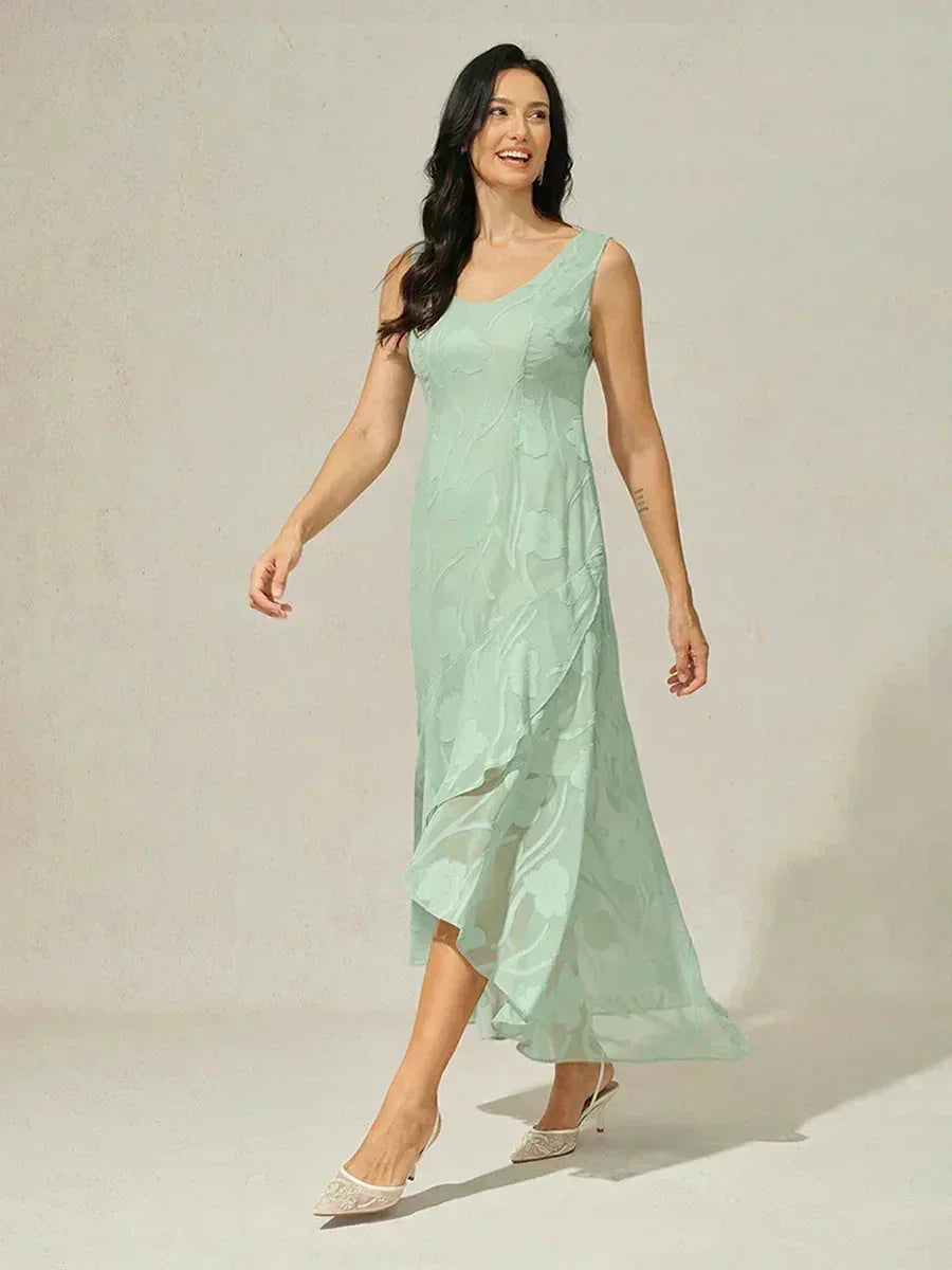 Robes de soirée sans manches en chiffon floral avec des bords asymétriques