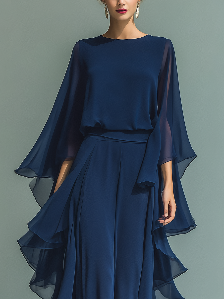 Chemisier en chiffon pour femmes en bleu Navy avec des manches évasées et un pantalon droit avec des détails plissés MDZ2218A5T