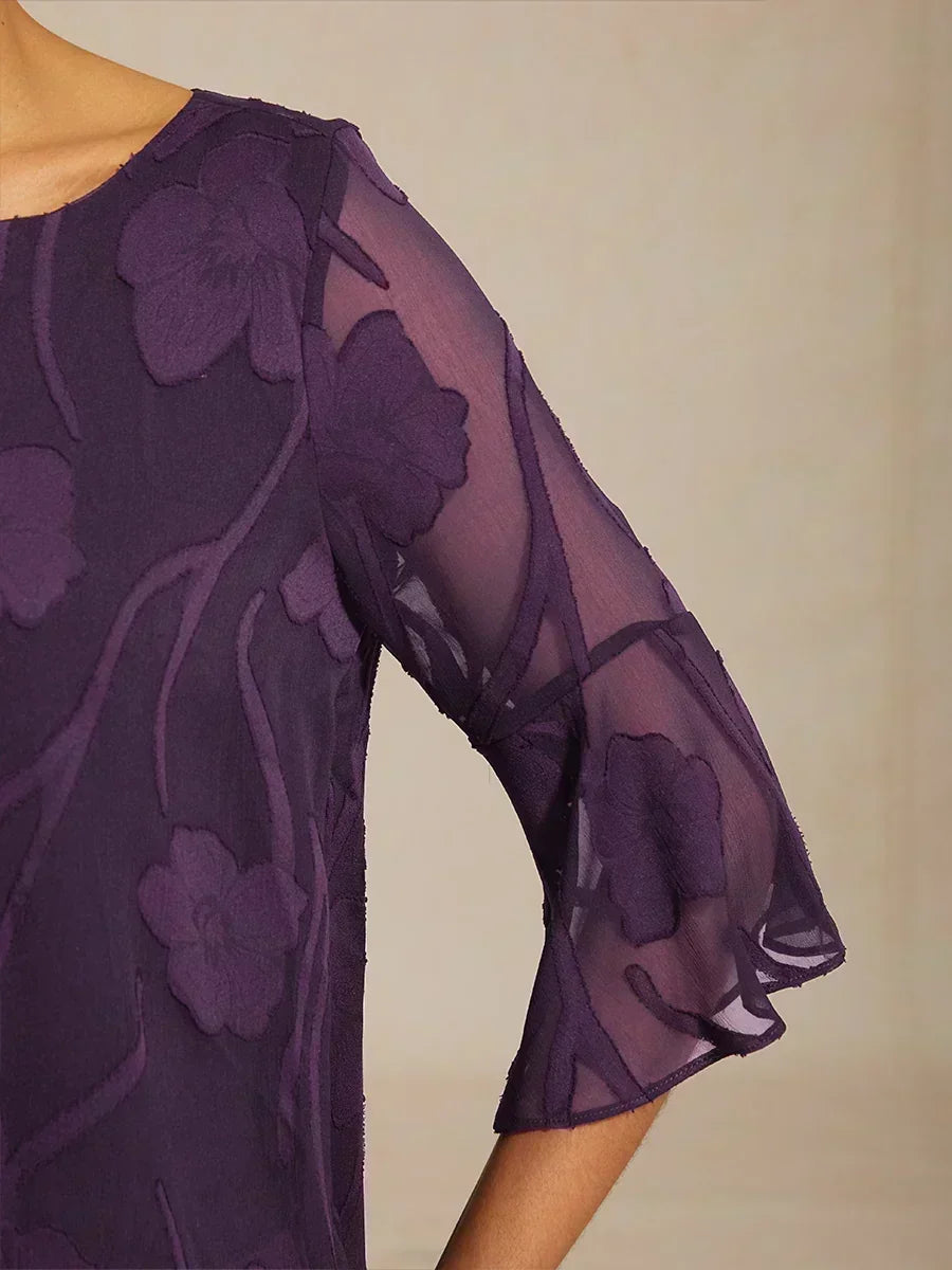 Blouse en chiffon avec des bords asymétriques
