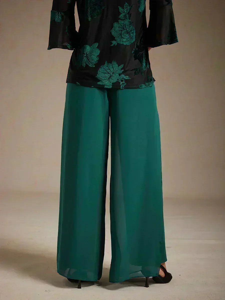 Pantalons à jambes droites avec une couche de chiffon découpée