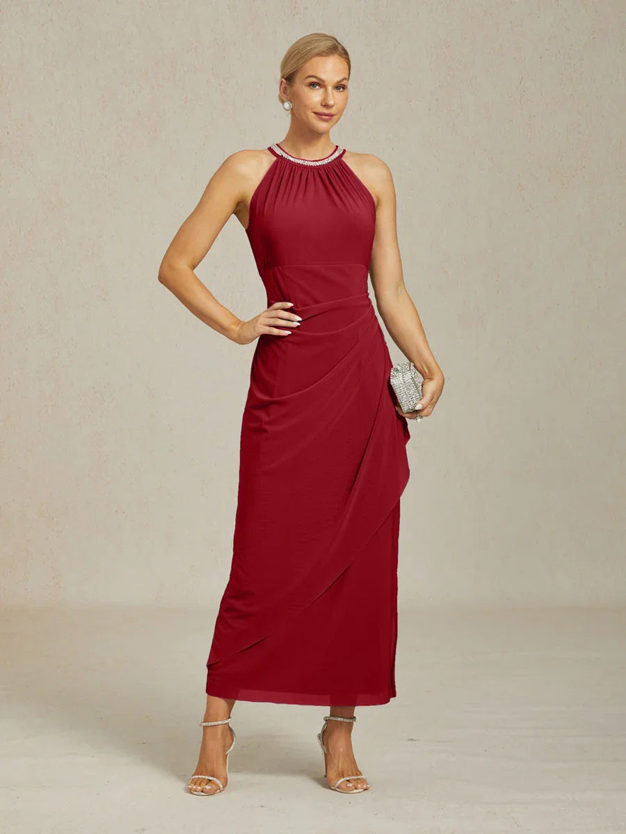 Robes maxi élégantes avec perles et détails de volants