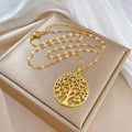Pendentif en forme d'arbre de vie en or