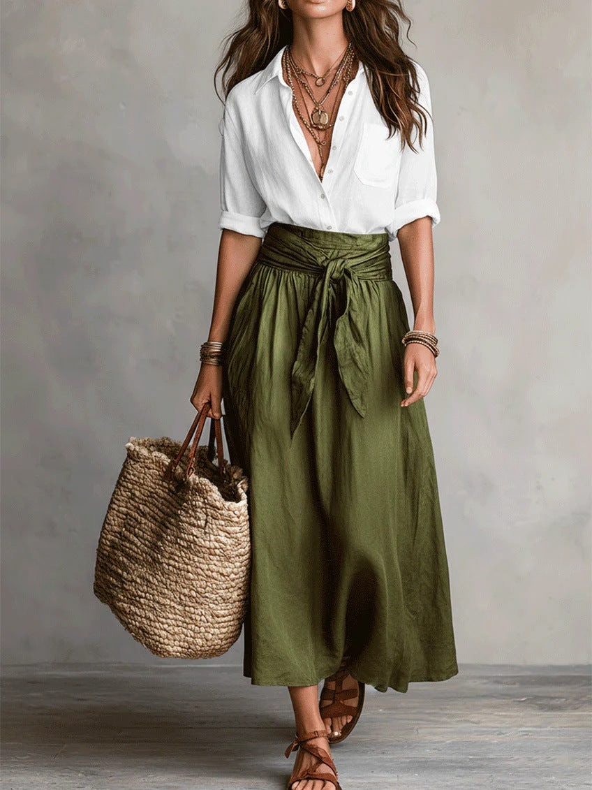 Vera – Ensemble de deux pièces : chemise noire et jupe midi verte olive