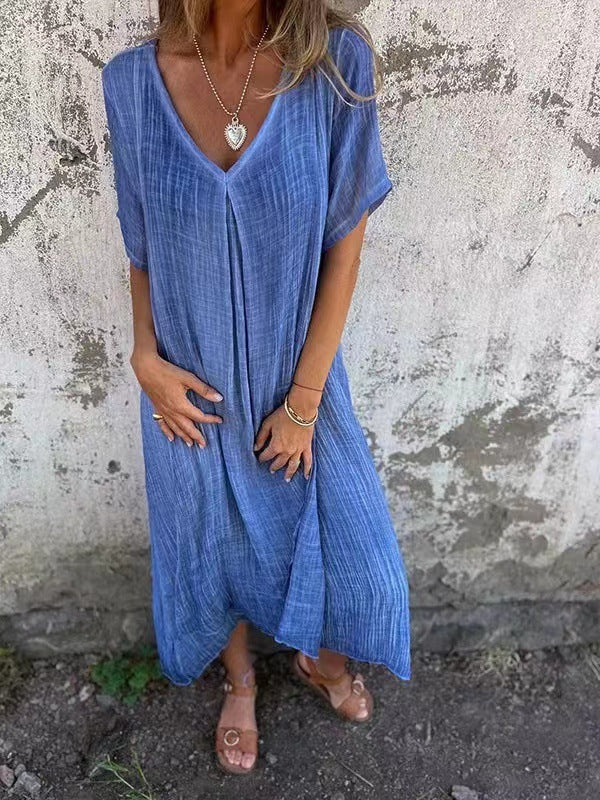 Elizabeta | Robe décontractée avec col en V