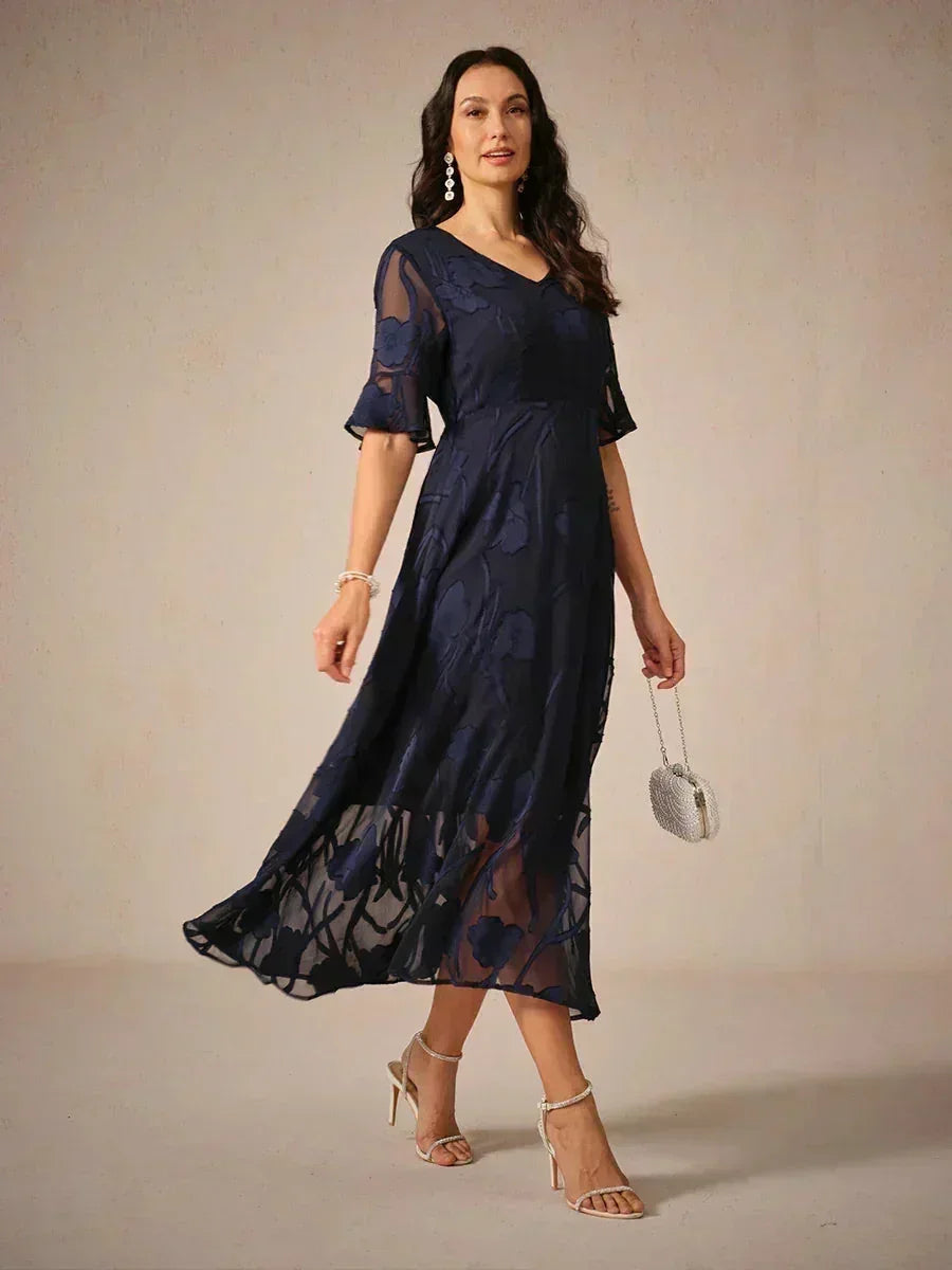 Robes maxi en dentelle avec traîne