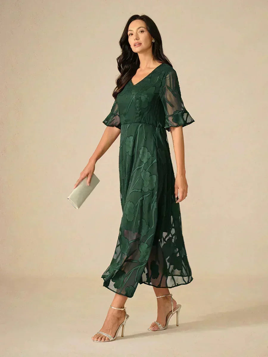 Robes maxi en dentelle avec traîne