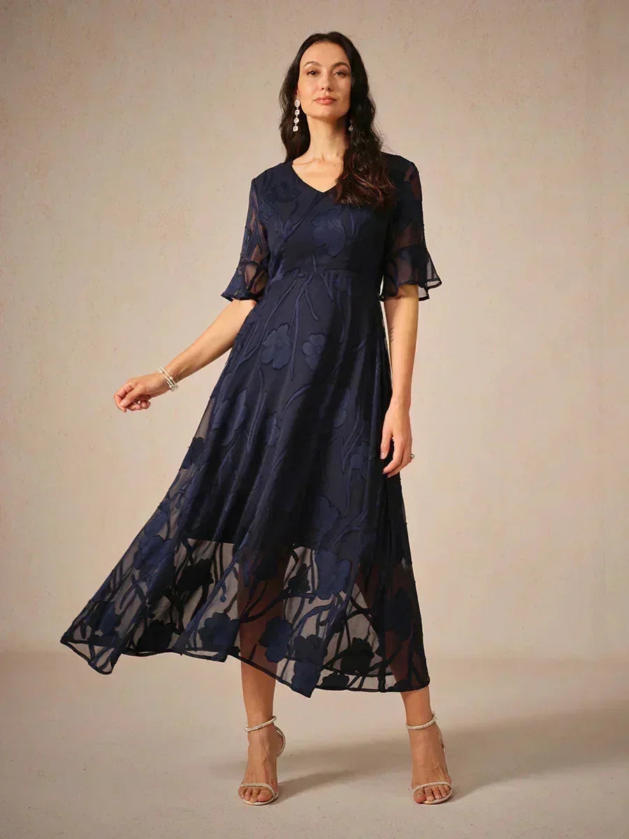 Robes maxi en dentelle avec traîne