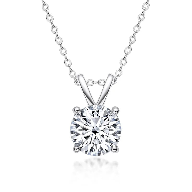 Collier exclusif en argent sterling avec moissanite