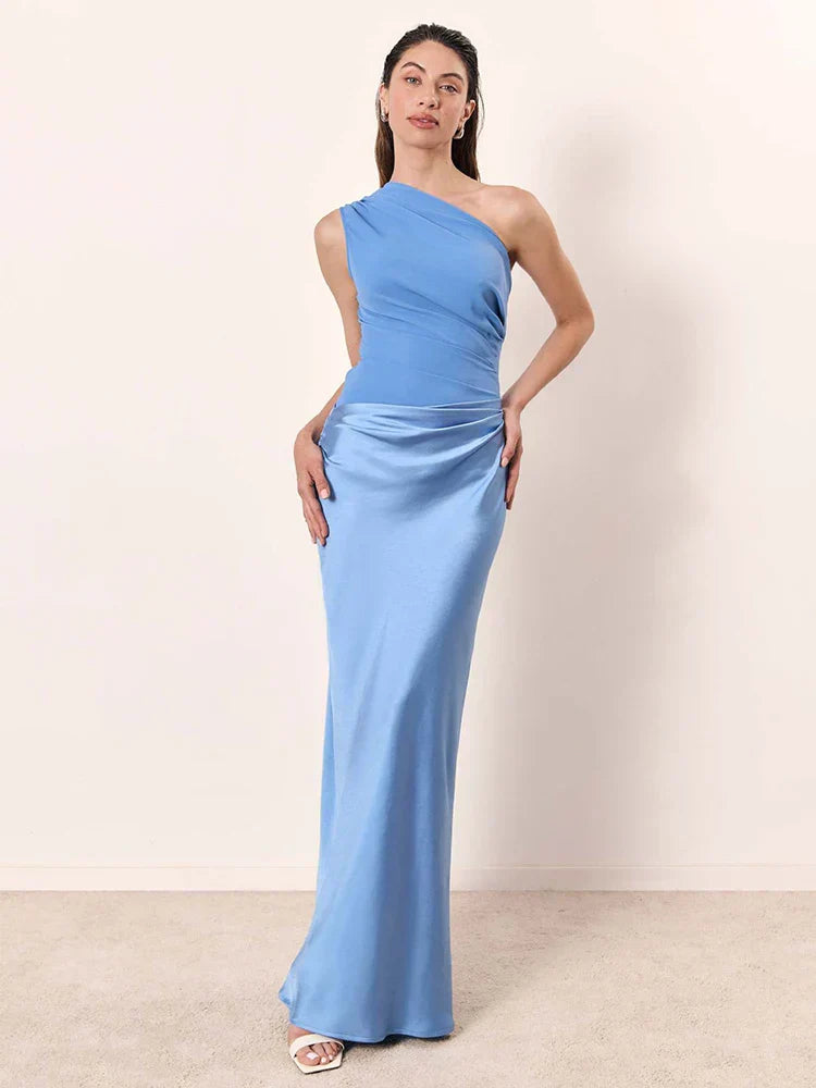 Sofia | Robe maxi en satin avec une épaule