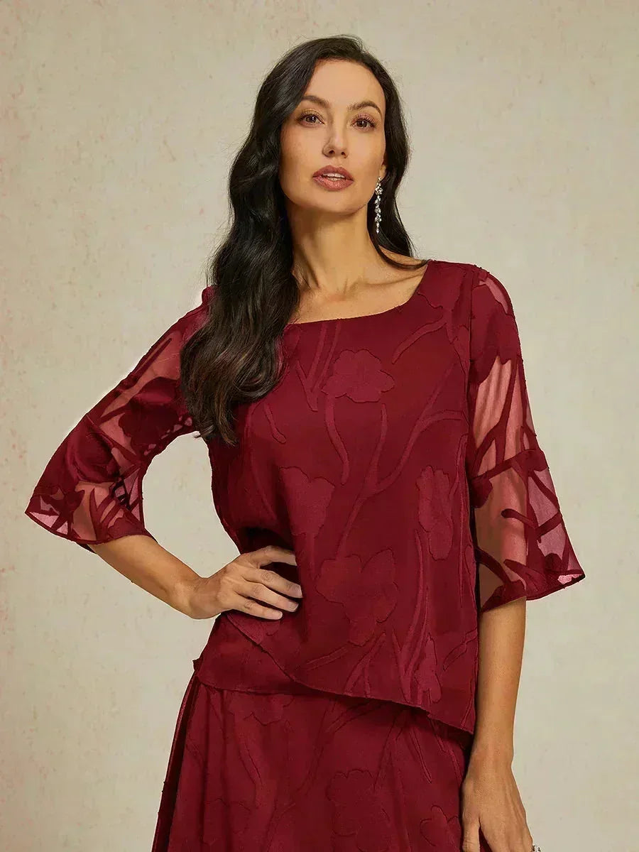Chemise en soie avec des bords asymétriques