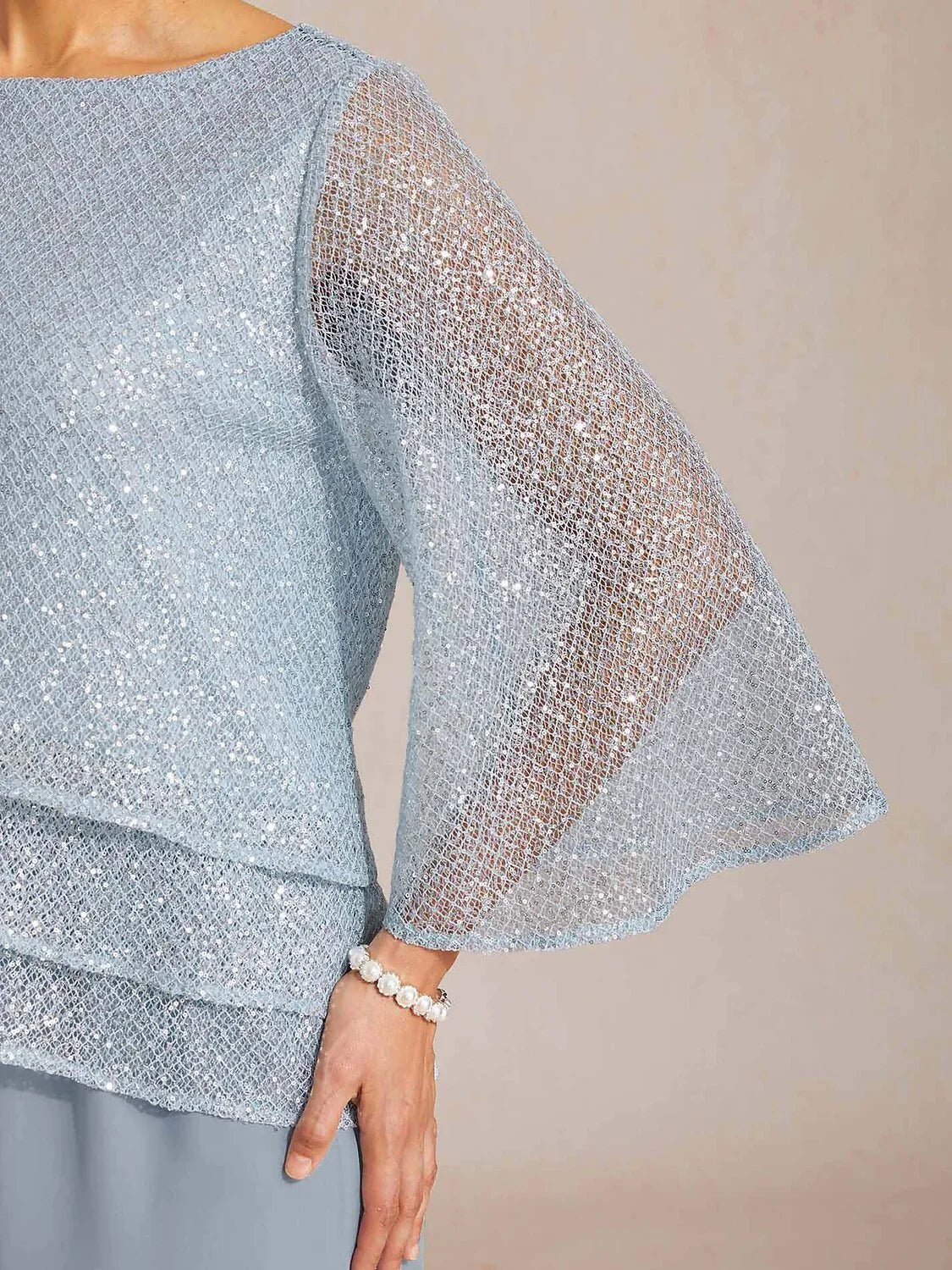 Top en tulle à plusieurs couches avec paillettes et manches en forme de cloche