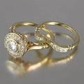 Ensemble de bagues vintage en or avec zirconium