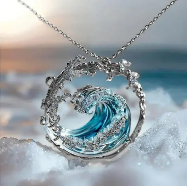 Pendentif avec un médaillon "la promesse de l'océan"